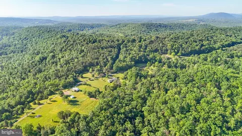 9000 Corner Rd, Hancock, MD 21750 photo 5
