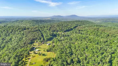 9000 Corner Rd, Hancock, MD 21750 photo 4