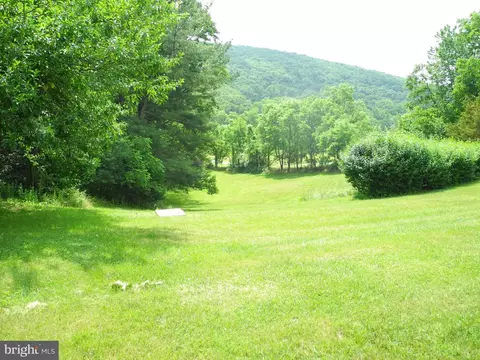 Exterior - 13204 Draper Rd, Clear Spring, MD 21722 photo 6 of 17