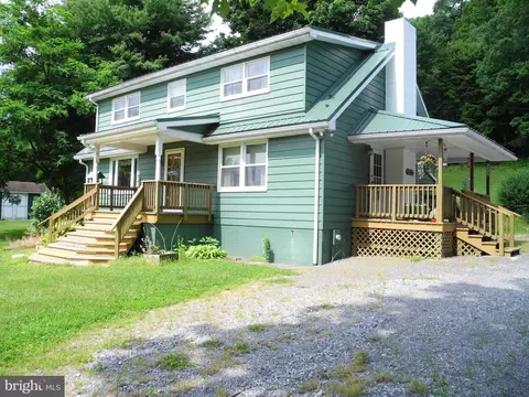 Exterior - 13204 Draper Rd, Clear Spring, MD 21722 photo 4 of 17