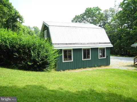 Exterior - 13204 Draper Rd, Clear Spring, MD 21722 photo 11 of 17
