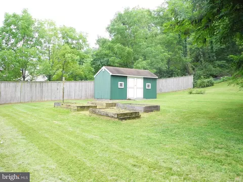 Exterior - 13204 Draper Rd, Clear Spring, MD 21722 photo 12 of 17