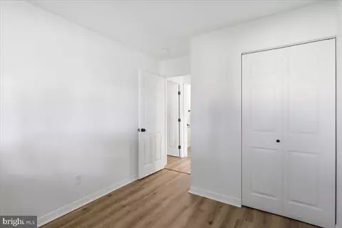 Entry Way - 1405 Outer Dr, Hagerstown, MD 21742 photo 4 of 4