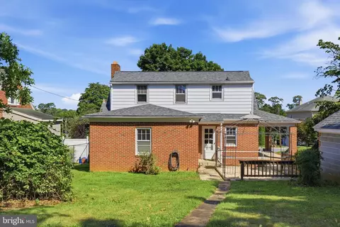 Exterior - 45 W Water St W, Smithsburg, MD 21783 photo 7 of 9