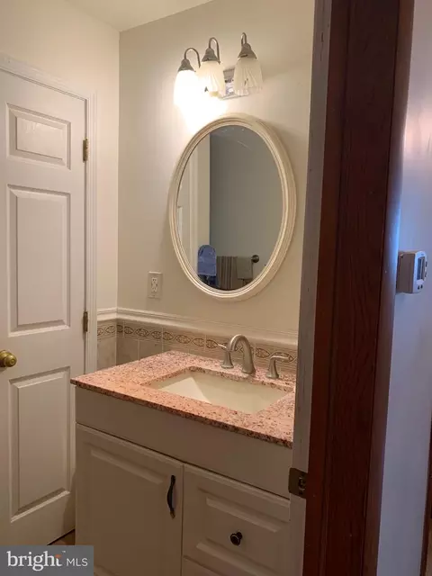 Bath - 13644 Saint Paul Rd, Clear Spring, MD 21722 photo 1 of 3