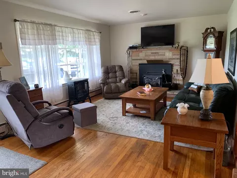 Living - 13644 Saint Paul Rd, Clear Spring, MD 21722 photo 1 of 2
