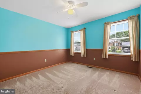 Bedroom - 27 Amanda Dr, Smithsburg, MD 21783 photo 5 of 7