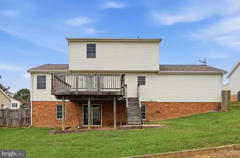Exterior - 27 Amanda Dr, Smithsburg, MD 21783 photo 5 of 11