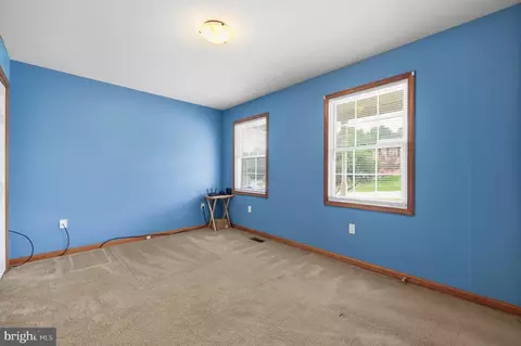 Bedroom - 27 Amanda Dr, Smithsburg, MD 21783 photo 1 of 7