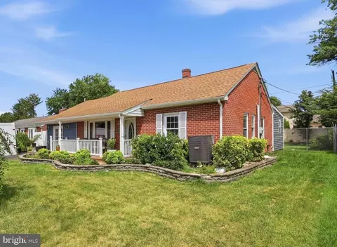 16808 Tammany Manor Rd, Williamsport, MD 21795