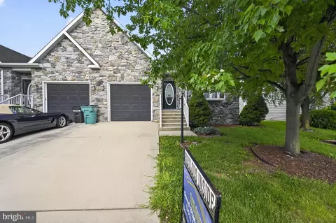 14258 Shelby Cir, Hagerstown, MD 21740
