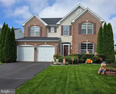 18214 Rockland Dr, Hagerstown, MD 21740