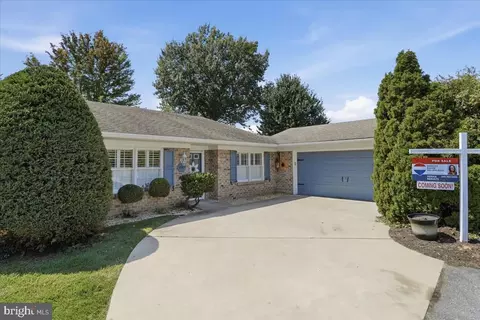 1047 Benjamin Pl, Hagerstown, MD 21742