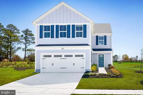 1356 Yeoman Berry Dr, Hagerstown, MD 21740