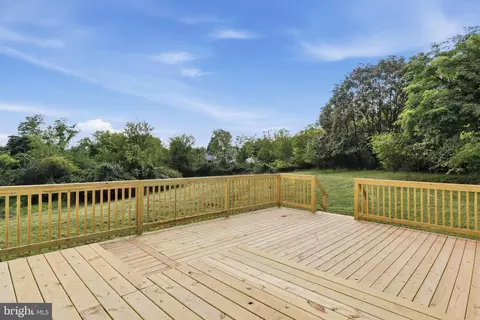 Exterior - 13835 Mcintosh Cir, Clear Spring, MD 21722 photo 4 of 8