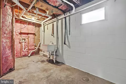 Other - 13835 Mcintosh Cir, Clear Spring, MD 21722 photo 10 of 11