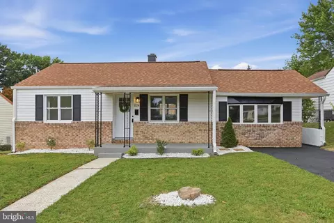 1124 Sunnyside Dr, Hagerstown, MD 21742