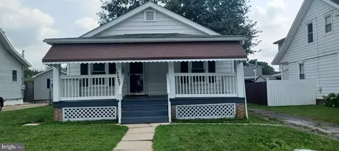17427 Lexington Ave, Hagerstown, MD 21740