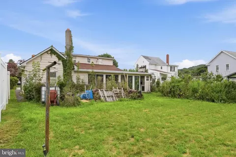 Exterior - 25327 Highfield Rd, Cascade, MD 21719 photo 10 of 14