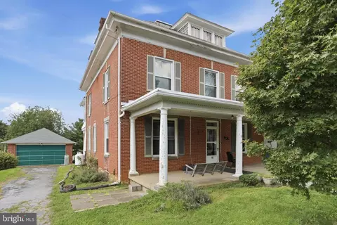 Exterior - 16 N Maple Ave, Smithsburg, MD 21783 photo 1 of 4