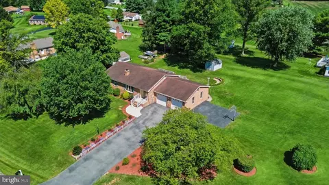 View/Area - 21925 Beaverbrook Dr, Smithsburg, MD 21783 photo 5 of 5
