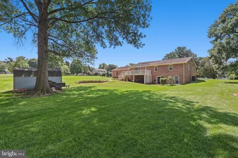 Exterior - 21925 Beaverbrook Dr, Smithsburg, MD 21783 photo 6 of 8