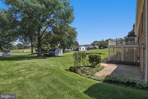 Exterior - 21925 Beaverbrook Dr, Smithsburg, MD 21783 photo 7 of 8