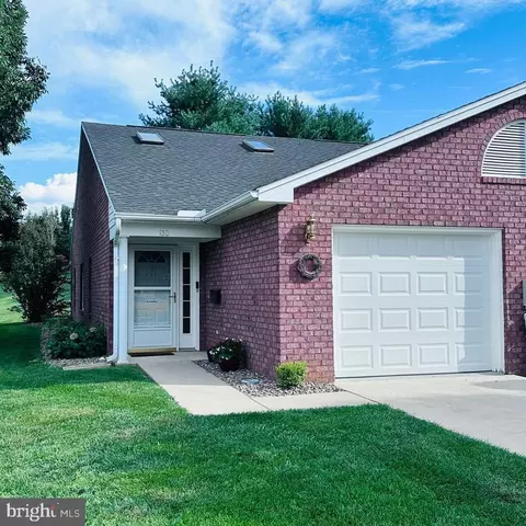 150 Chantilly Ct, Hagerstown, MD 21740