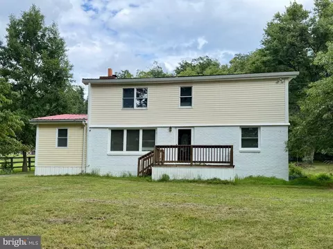 4217 Chestnut Grove Rd, Keedysville, MD 21756