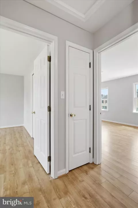 Entry Way - 309 E Ridge Dr, Hagerstown, MD 21740 photo 2 of 2