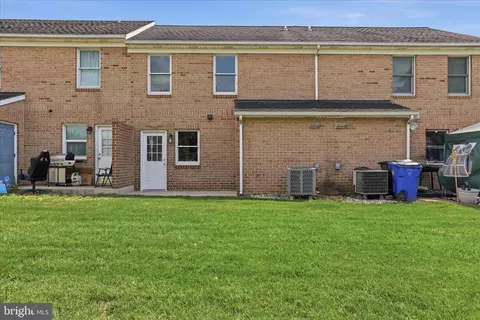 Exterior - 309 E Ridge Dr, Hagerstown, MD 21740 photo 5 of 7