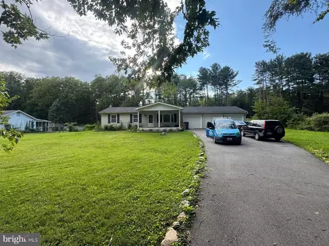 16731 Taylors Landing Rd, Sharpsburg, MD 21782