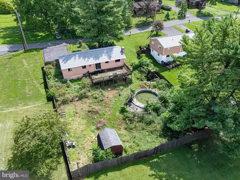 View/Area - 11838 Patrick Rd, Hagerstown, MD 21742 photo 6 of 8