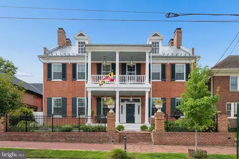 26 E Salisbury St, Williamsport, MD 21795
