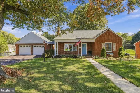 10921 Allen Ave, Hagerstown, MD 21740