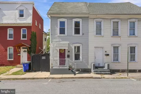 103 Elizabeth St, Hagerstown, MD 21740