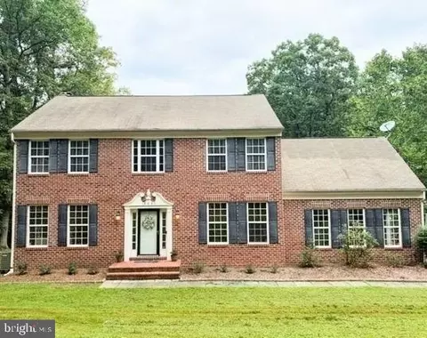 18640 Outpost Rd, Keedysville, MD 21756