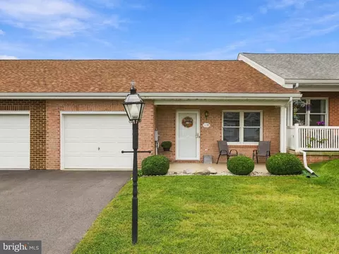 119 Buttercup Dr, Hagerstown, MD 21740
