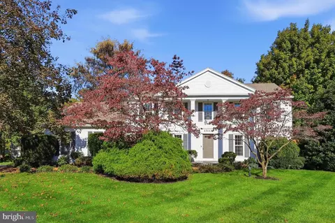 13113 Gentry Dr, Hagerstown, MD 21742