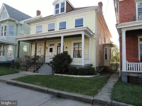 537 N Locust St N, Hagerstown, MD 21740