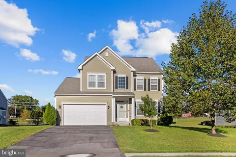 9627 Morning Walk Dr, Hagerstown, MD 21740