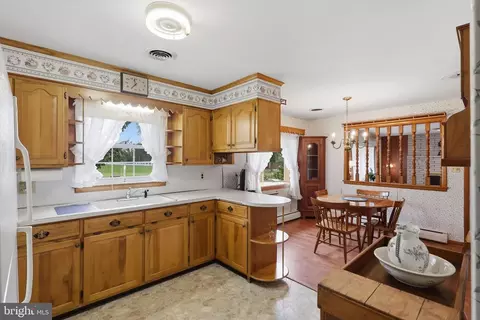 Kitchen - 22532 Old Georgetown Rd, Smithsburg, MD 21783 photo 3 of 3