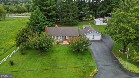 View/Area - 22532 Old Georgetown Rd, Smithsburg, MD 21783 photo 3 of 6