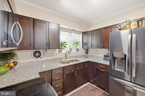 404 Bethlehem Ct, Hagerstown, MD 21740
