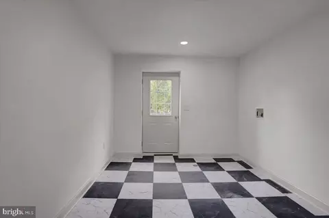 Other - 40 E Henrietta St, Smithsburg, MD 21783 photo 8 of 27