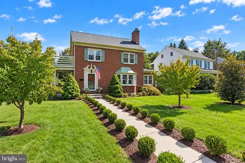 1324 Hamilton Blvd, Hagerstown, MD 21742