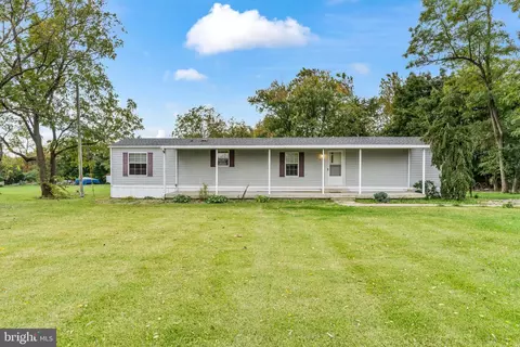 14037 Dry Run Rd, Clear Spring, MD 21722 photo 2
