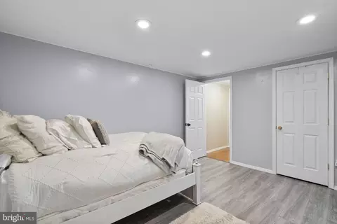 Bedroom - 15841 Broadcreek Dr, Clear Spring, MD 21722 photo 6 of 6