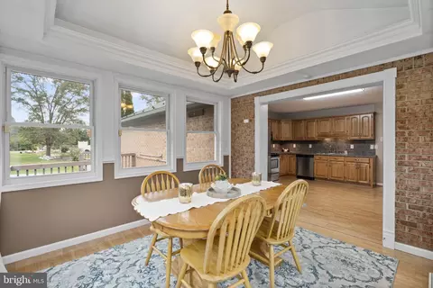 Dining - 15841 Broadcreek Dr, Clear Spring, MD 21722 photo 3 of 3