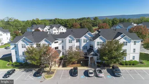 2029 Windsong Dr #3B, Hagerstown, MD 21740